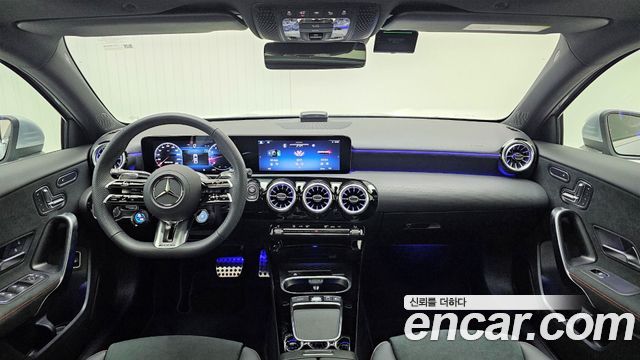 Mercedes-Benz A-Class (W177) AMG A35 4MATIC Sedan 2025 — фото 7
