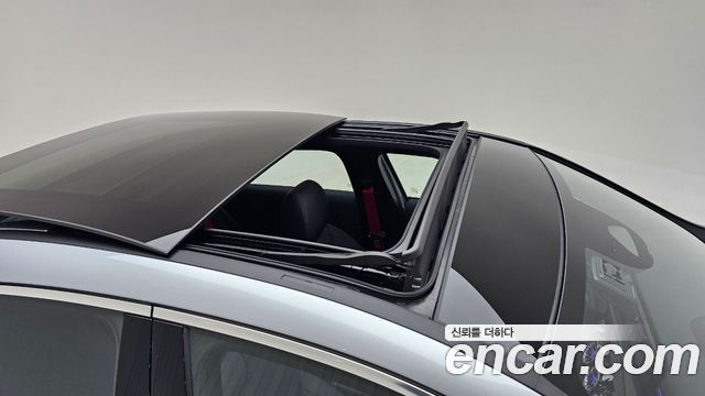 Mercedes-Benz A-Class (W177) AMG A35 4MATIC Sedan 2025 — фото 16