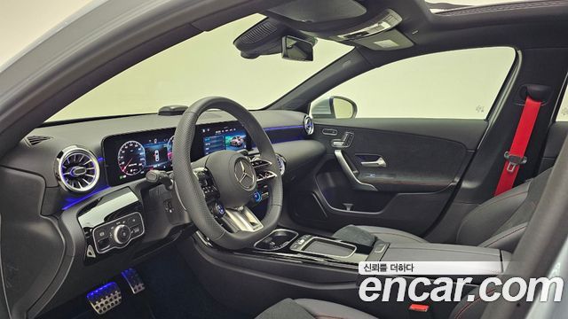 Mercedes-Benz A-Class (W177) AMG A35 4MATIC Sedan 2025 — фото 18
