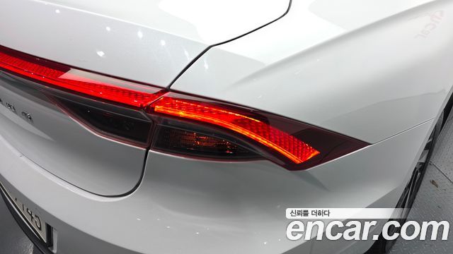 Hyundai Grandeur Hybrid (IG) Le Blanc 2023 — фото 23