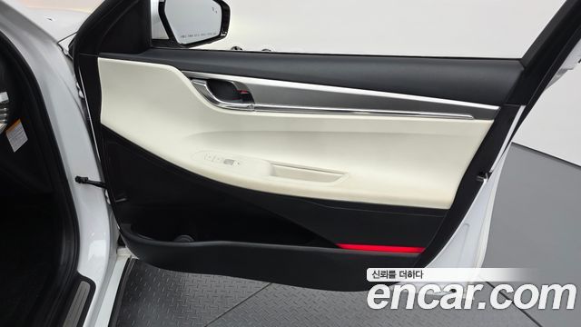 Hyundai Grandeur Hybrid (IG) Le Blanc 2023 — фото 24