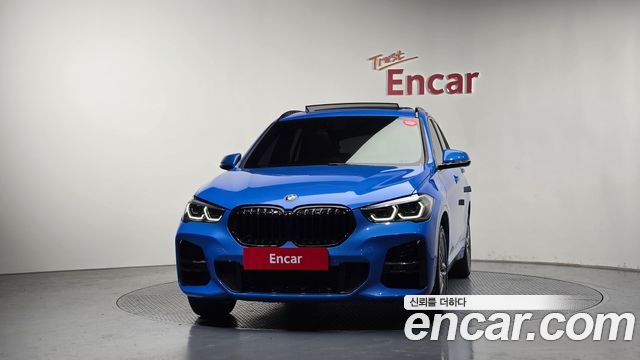 BMW X1 (F48) xDrive 20i M Sport 2021 — фото 3