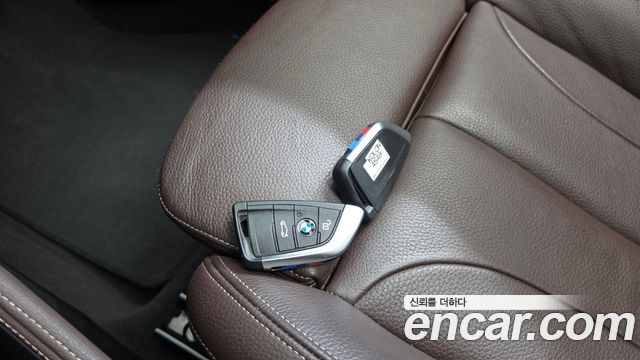 BMW X1 (F48) xDrive 20i M Sport 2021 — фото 15