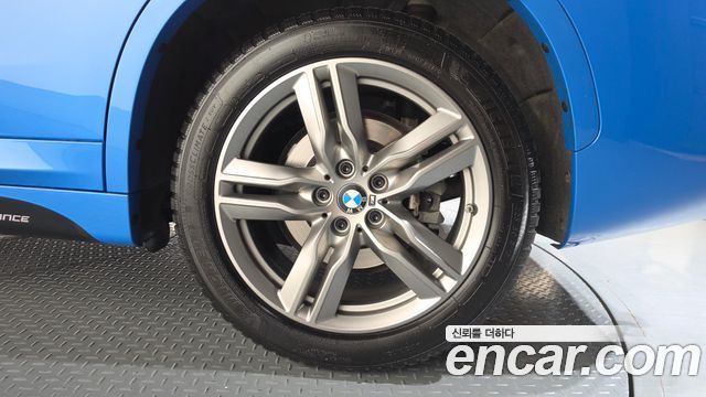 BMW X1 (F48) xDrive 20i M Sport 2021 — фото 21