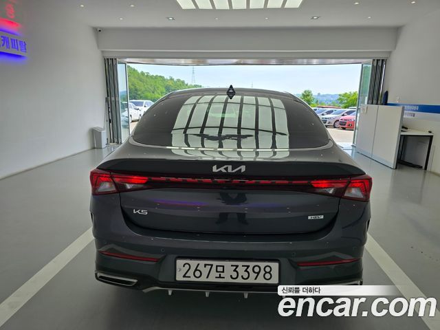 Kia K5 Hybrid (III) Trendy 2023 — фото 4