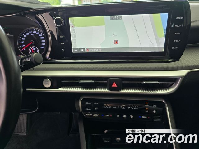 Kia K5 Hybrid (III) Trendy 2023 — фото 19