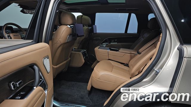 Land Rover Range Rover (V) P530 Autobiography Long Wheel Base 2023 — фото 32