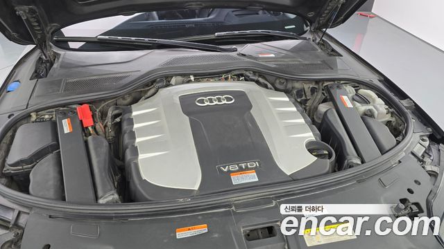 Audi A8 60 TDI Quattro D4 2015 — фото 6