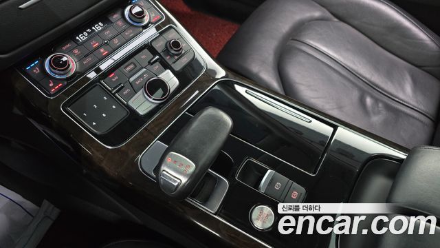 Audi A8 60 TDI Quattro D4 2015 — фото 9