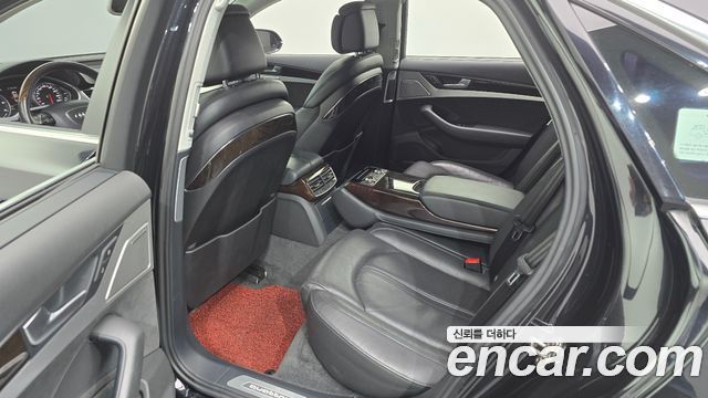 Audi A8 60 TDI Quattro D4 2015 — фото 11