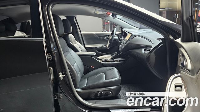Chevrolet Malibu 2.0 Turbo Redline 2021 — фото 11