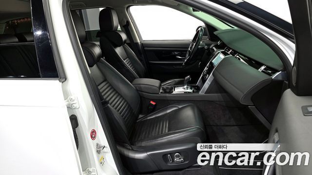 Land Rover Discovery Sport (II) P250 SE 2021 — фото 11