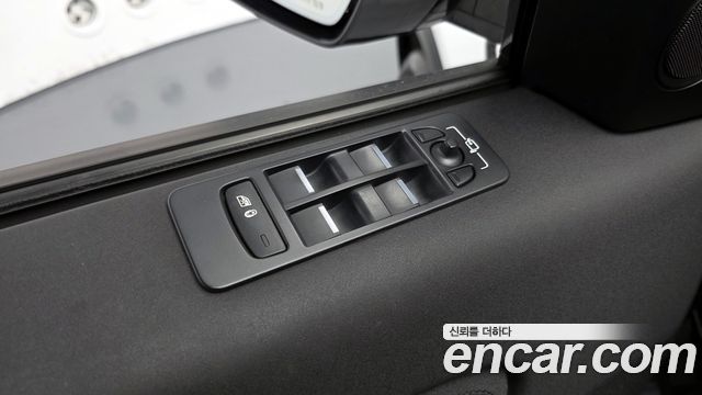 Land Rover Discovery Sport (II) P250 SE 2021 — фото 28