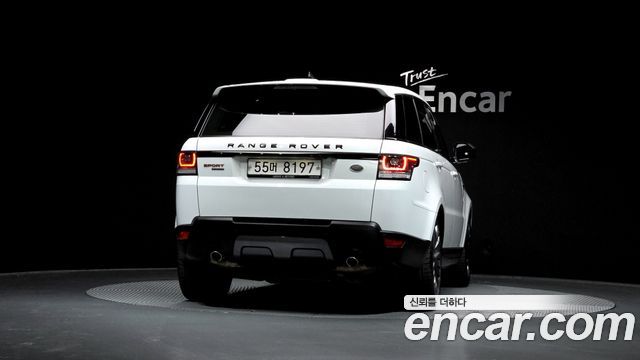 Land Rover Range Rover Sport (II) 3.0 SDV6 HSE Dynamic 2017 — фото 4