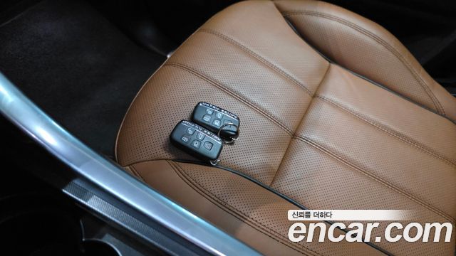 Land Rover Range Rover Sport (II) 3.0 SDV6 HSE Dynamic 2017 — фото 31