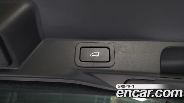 Land Rover Range Rover Sport (II) 3.0 SDV6 HSE Dynamic 2017 — фото 33