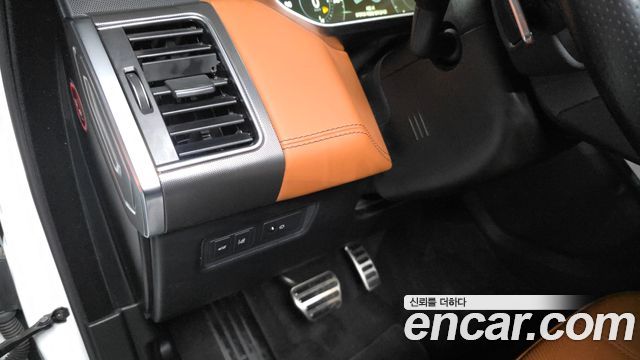 Land Rover Range Rover Sport (II) 3.0 SDV6 HSE Dynamic 2017 — фото 36