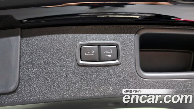 Porsche Macan 2.0 95B 2024 — фото 20