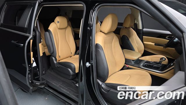 Kia Carnival (IV) Diesel 11-Seater Prestige 2023 — фото 12