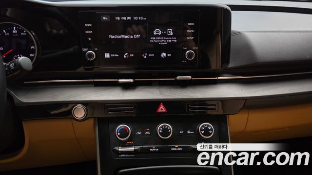 Kia Carnival (IV) Diesel 11-Seater Prestige 2023 — фото 17
