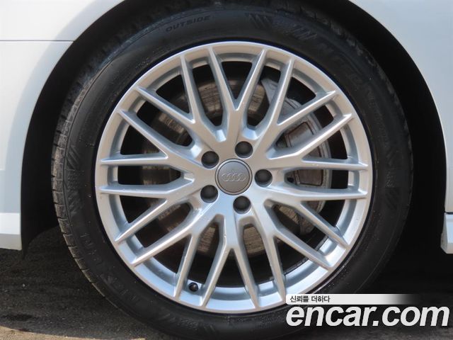 Audi A6 40 TFSI Premium C7 2018 — фото 24