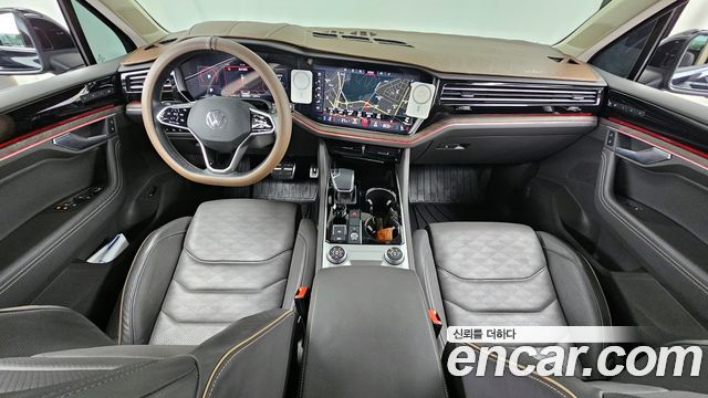 Volkswagen Touareg (III) 3.0 TDI Prestige 2021 — фото 7