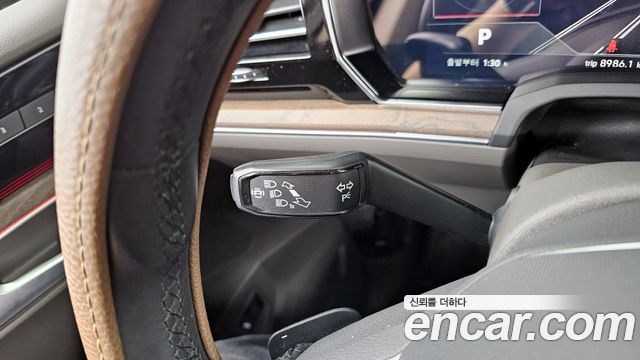 Volkswagen Touareg (III) 3.0 TDI Prestige 2021 — фото 27