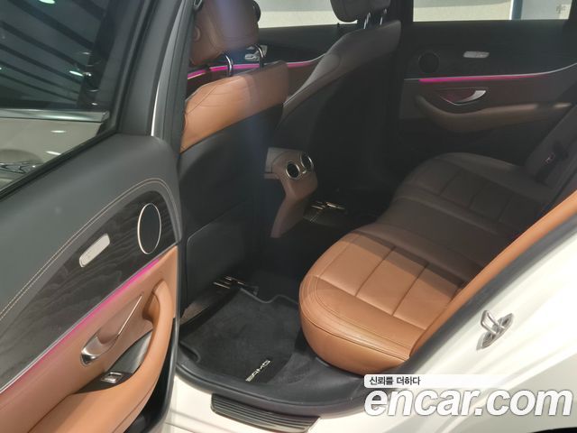 Mercedes-Benz E-Class (W213) E220d 4MATIC AMG Line 2021 — фото 16