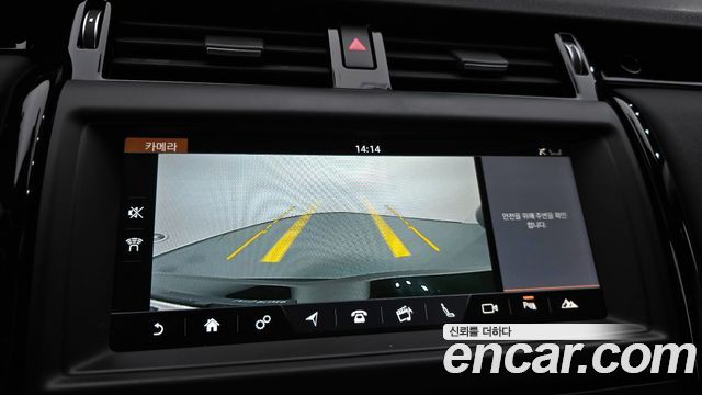 Land Rover Discovery 5 2.0 SD4 SE 2018 — фото 14