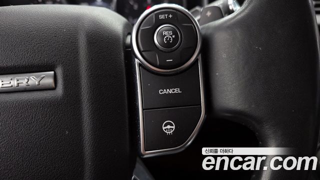 Land Rover Discovery 5 2.0 SD4 SE 2018 — фото 30