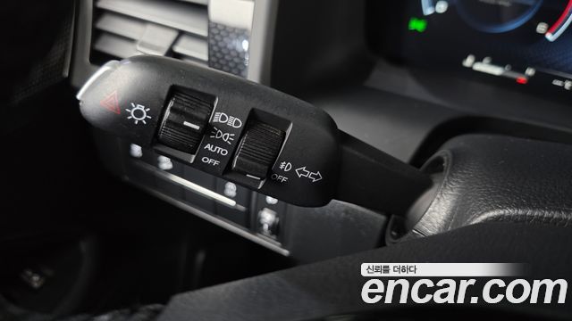 KG Mobility (SsangYong) Rexton Sports Khan Diesel 2.2 4WD Prestige 2023 — фото 20
