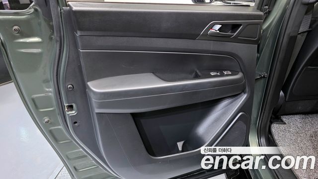 KG Mobility (SsangYong) Rexton Sports Khan Diesel 2.2 4WD Prestige 2023 — фото 25