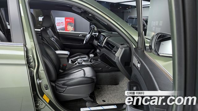 KG Mobility (SsangYong) Rexton Sports Khan Diesel 2.2 4WD Prestige 2023 — фото 26