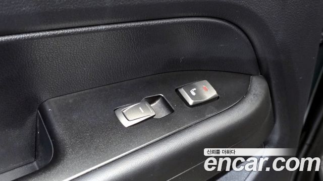 KG Mobility (SsangYong) Rexton Sports Khan Diesel 2.2 4WD Prestige 2023 — фото 27