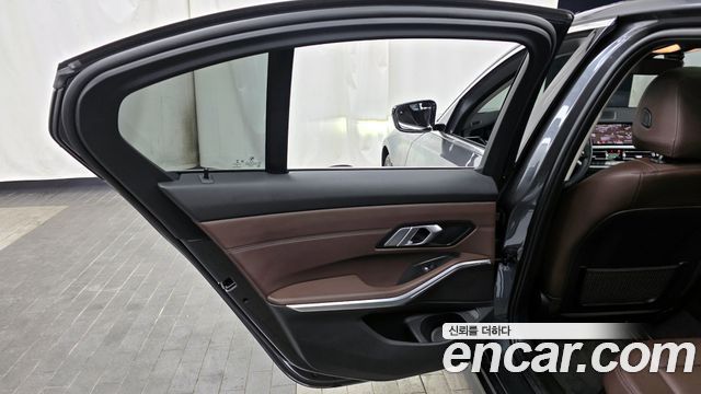 BMW 3 Series (G20) 320d xDrive Luxury 2020 — фото 25