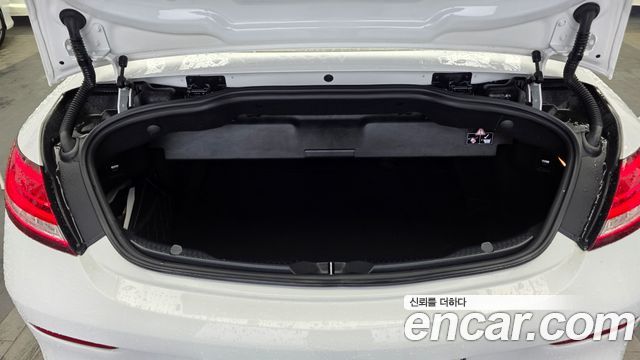 Mercedes-Benz C-Class (W205) C200 Cabriolet 2019 — фото 24