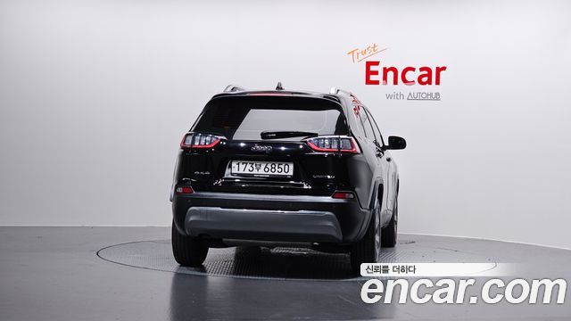 Jeep Cherokee (KL) 2.4 Limited AWD 2021 — фото 4