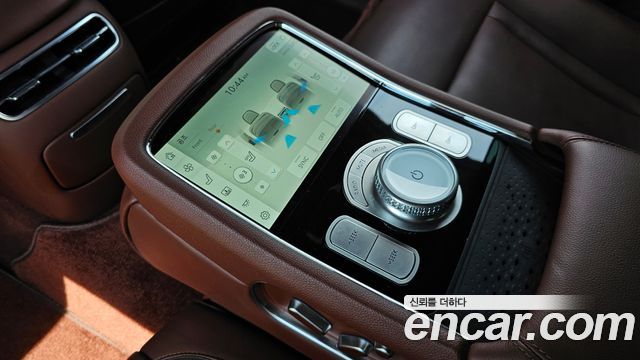 Genesis G90 (RS4) Gasoline 3.5 Turbo AWD 2023 — фото 18