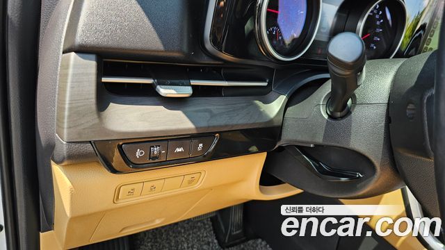 Kia Carnival (IV) Diesel 9-Seater Prestige 2021 — фото 16