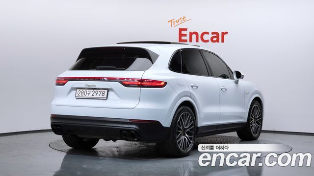 Porsche Cayenne (PO536) 3.0 E-Hybrid 2020 — фото 2