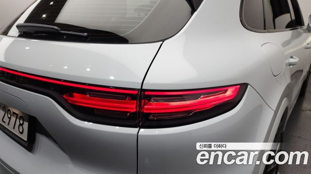Porsche Cayenne (PO536) 3.0 E-Hybrid 2020 — фото 29