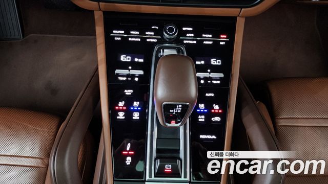 Porsche Cayenne (PO536) 3.0 E-Hybrid 2020 — фото 40