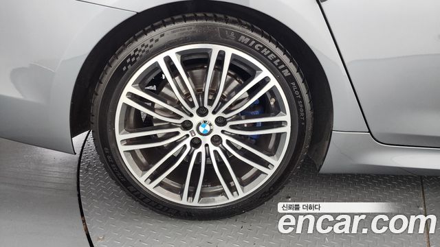 BMW 5 Series (G30) 530i M Sport Package Plus 2019 — фото 5