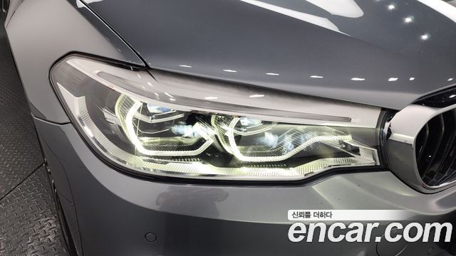 BMW 5 Series (G30) 530i M Sport Package Plus 2019 — фото 22