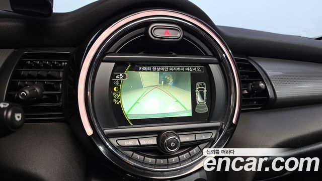 MINI Cooper D 5Door Standard 3rd 2018 — фото 14