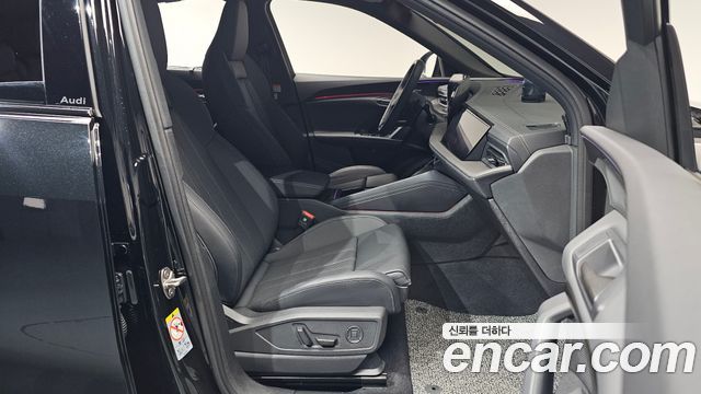 Audi Q5 (80A) 45 TFSI Quattro Sportback S Line Black Edition 2025 — фото 26