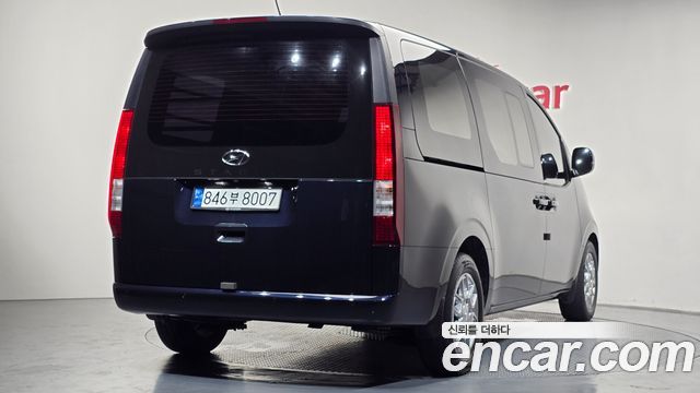 Hyundai Staria L3.5 Cargo 5-Seater Modern 2022 — фото 2