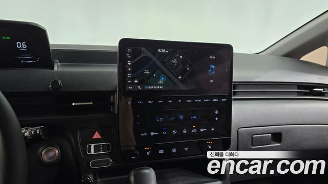 Hyundai Staria L3.5 Cargo 5-Seater Modern 2022 — фото 11