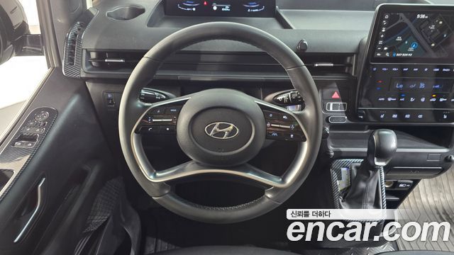 Hyundai Staria L3.5 Cargo 5-Seater Modern 2022 — фото 12