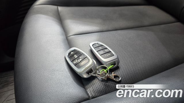 Hyundai Staria L3.5 Cargo 5-Seater Modern 2022 — фото 14